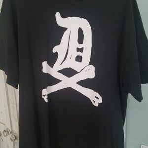 DISSIZIT Cross Bones shirt